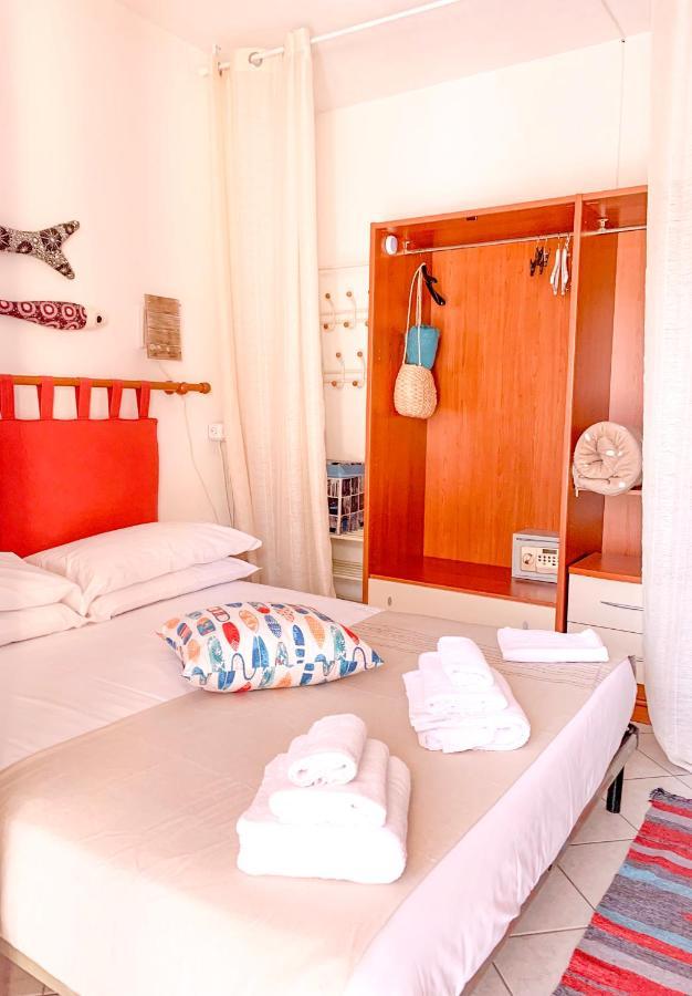 Casa Quasimodo, Con Patio E Giardino Privato Apartment Olbia Exterior photo